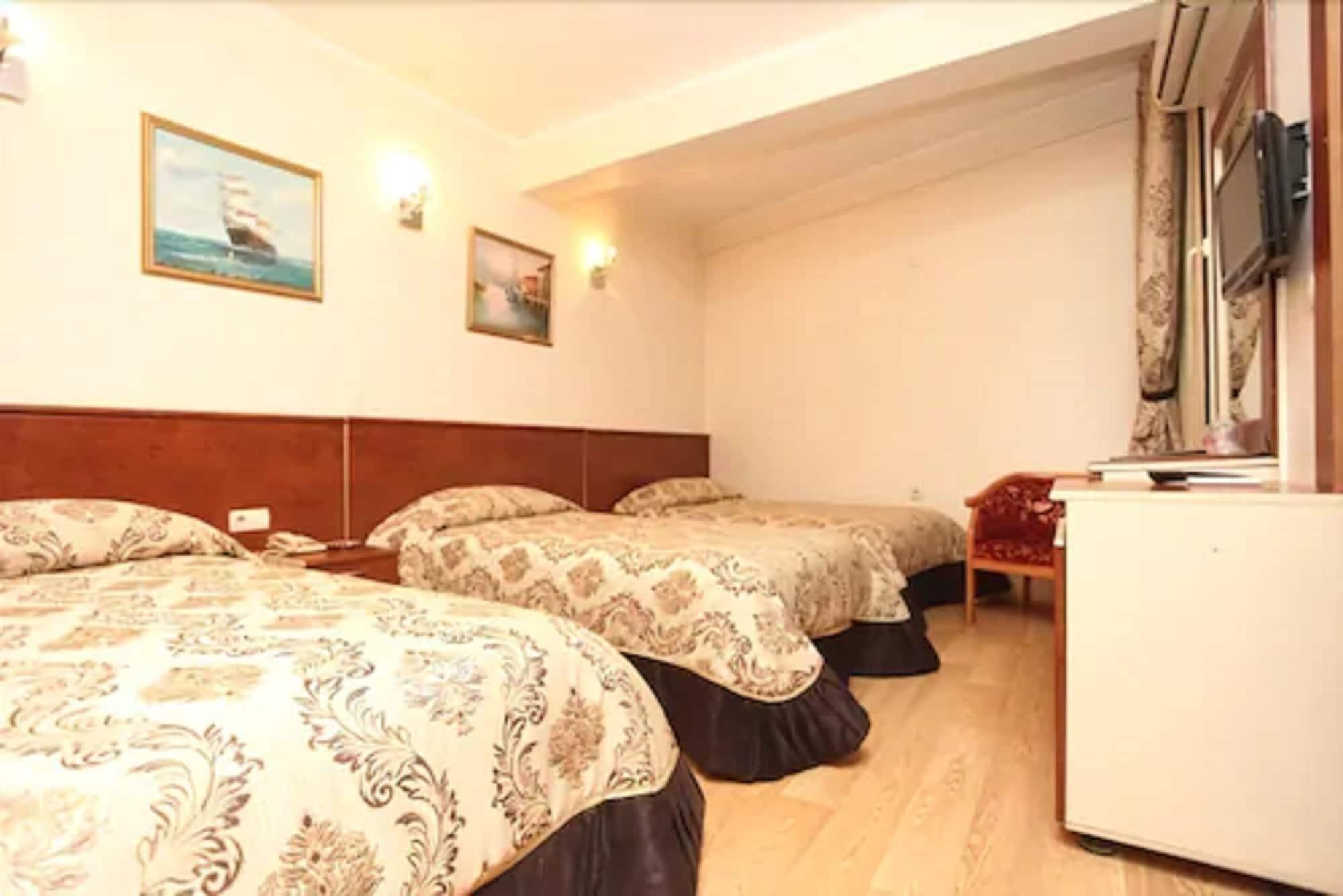 Turvan Hotel Istanbul Exterior photo