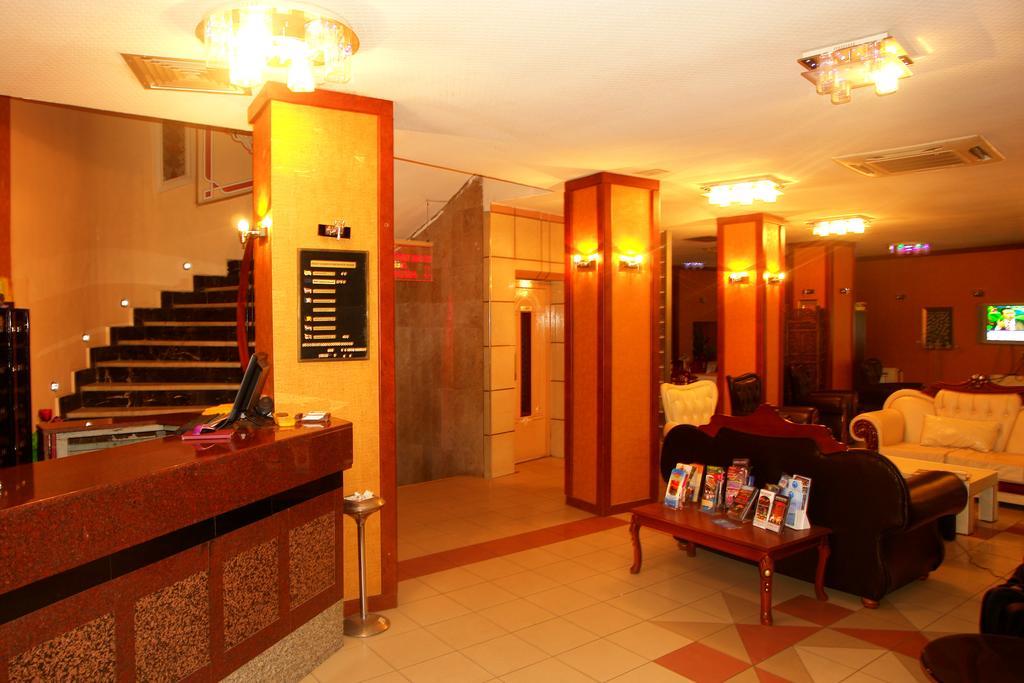 Turvan Hotel Istanbul Exterior photo